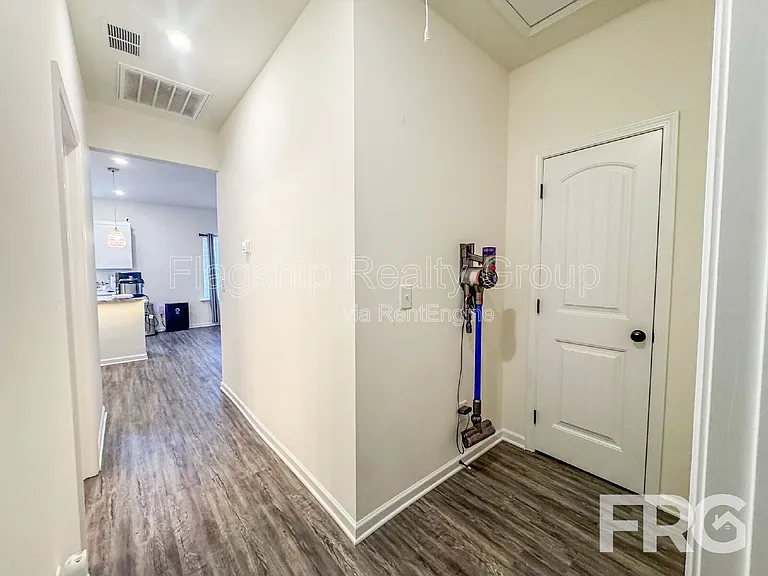 3919 Wilum Cir — Photo 12