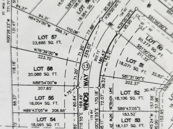 N909 WINDS WAY, Oconomowoc, WI 53066