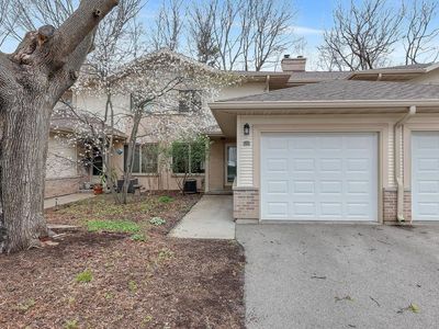20 Waunona Woods Court, Madison, WI, 53713