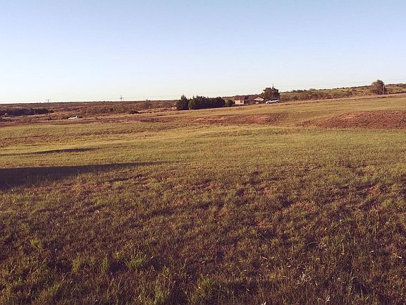 2nd image of 8620 Highway 136