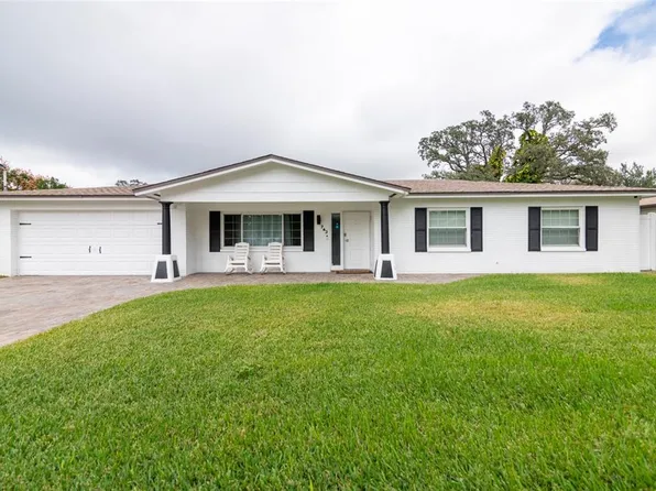 743 Pearl Cir, Brandon, FL 33510