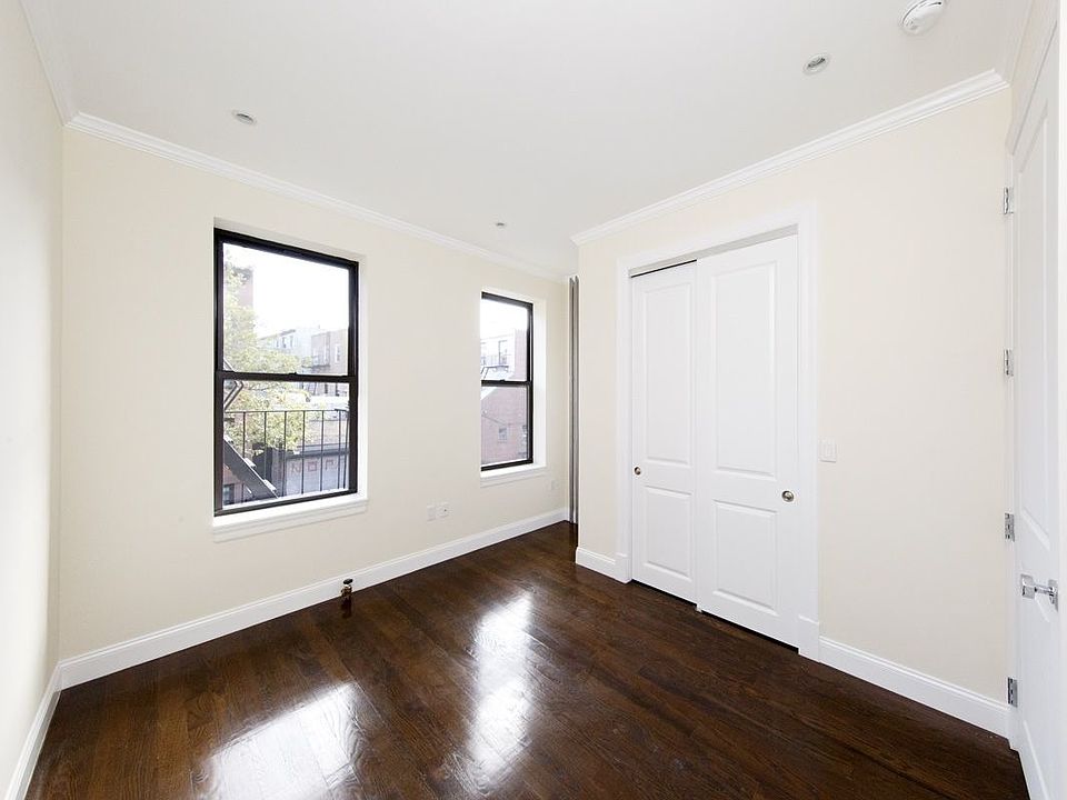 1st image of 293 Degraw St APT 2L