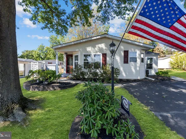 15 Asheton Ln, Souderton, PA 18964