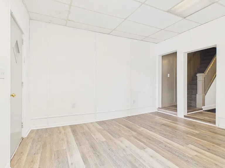 20 Frank S Brown Blvd — Photo 9