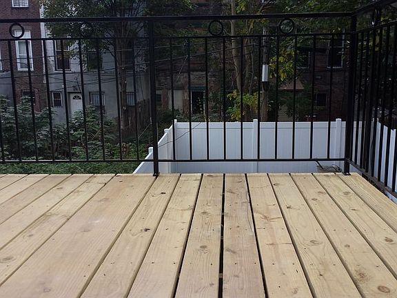 640 Greene Ave Patio