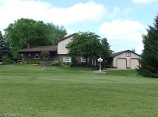 9076 Struthers Rd, New Middletown, OH 44442