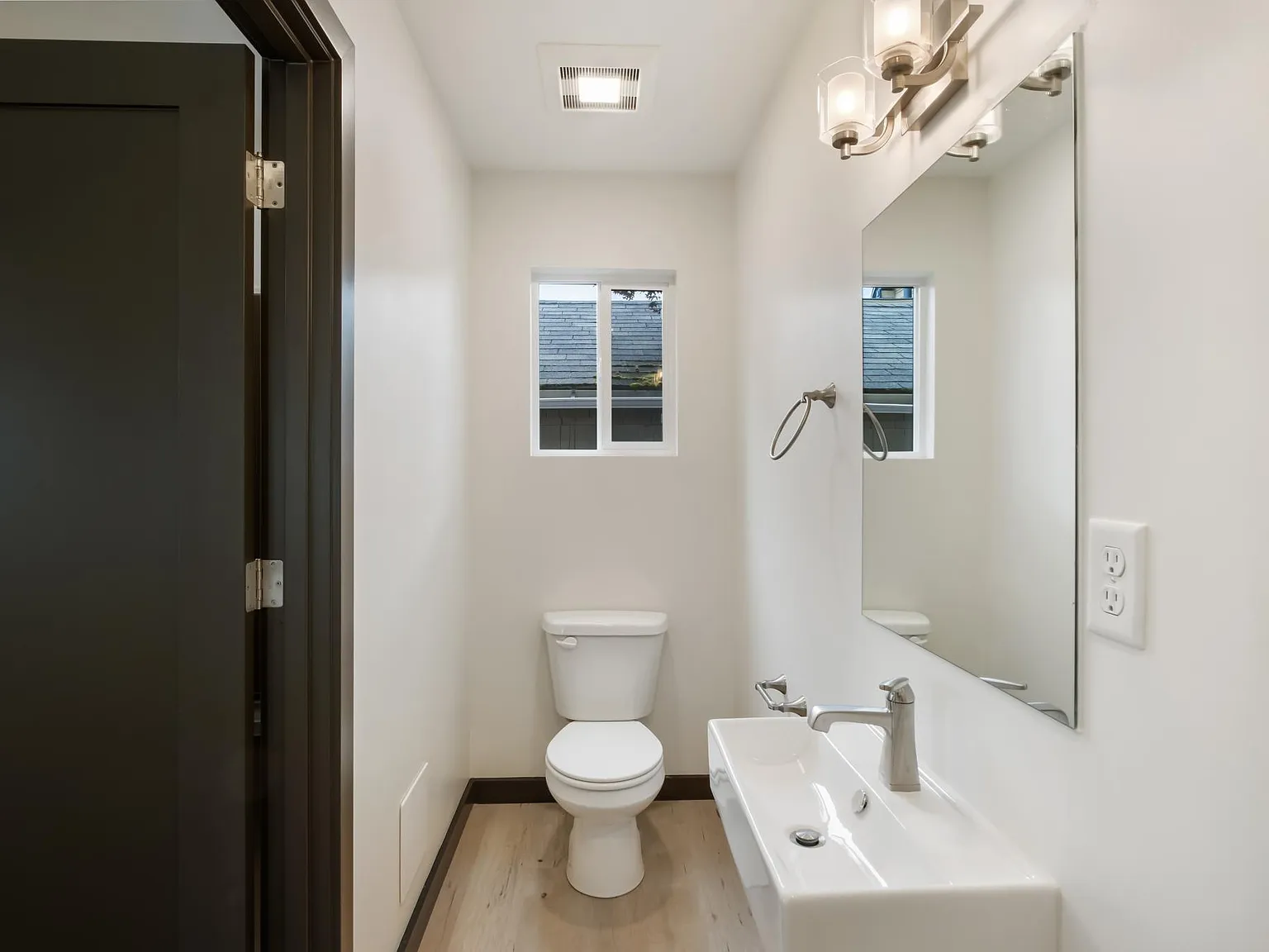 2 bed, 1.5 bath, 1000 sqft, $3,500 — Photo 4