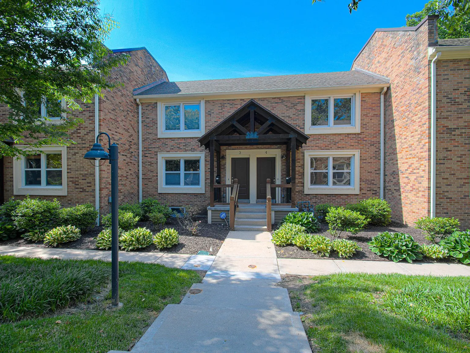 4536 Jefferson St — Photo 4