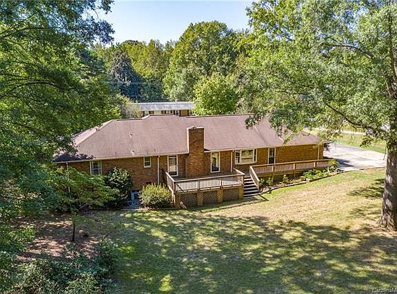 5th image of 7227 City View Dr