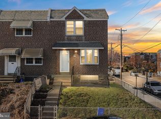 8052 Leon St, Philadelphia, PA 19136