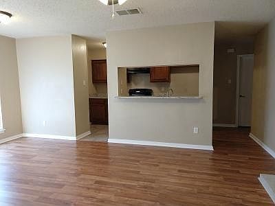 5th image of 2107 Horizon Trl APT 3910