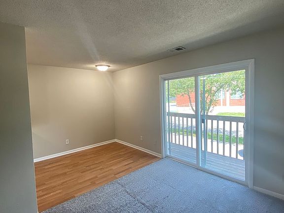 3rd image of 900 Elder Ln APT 6