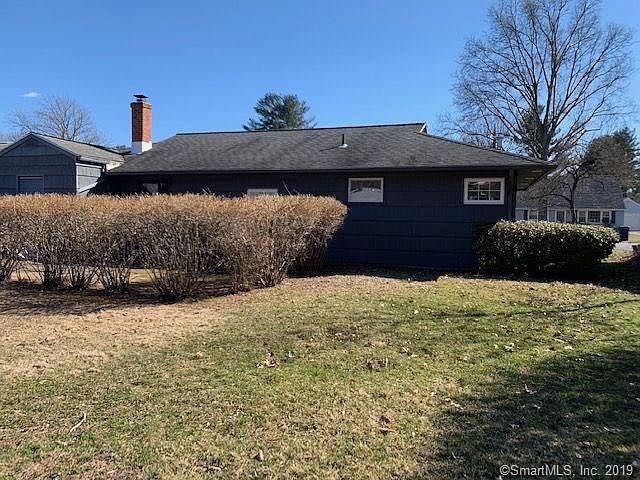 2nd image of 65 Dogwood Rd