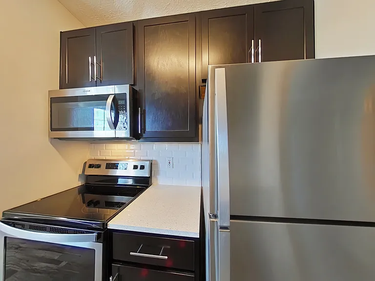 Landings At Beckett Ridge — Photo 43