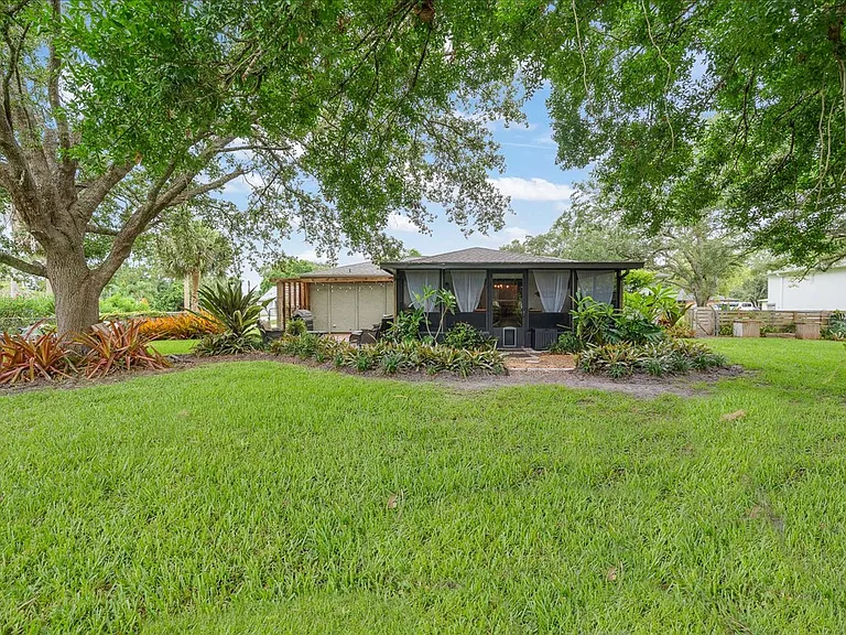 171 Salmon Dr NE — Photo 10