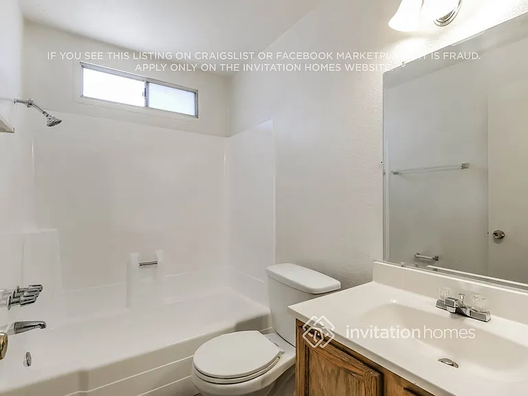 3410 N 90th Dr — Photo 16