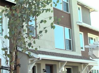 2631 Fairview Dr, Mountain View, CA 94043