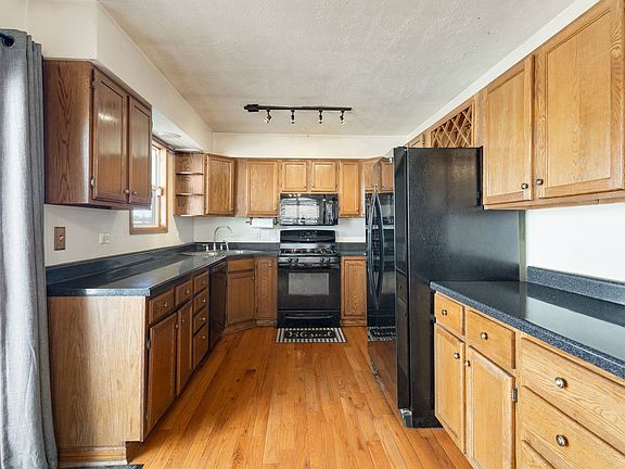 4th image of 311 S Harper Ave