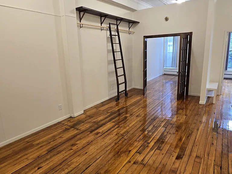 425 Cedar Ave #421-7 — Photo 2
