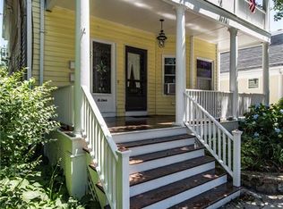 97 3rd St, Newport, RI 02840