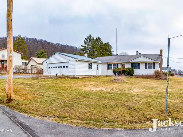 50 Weaver St, Linden, PA 17744