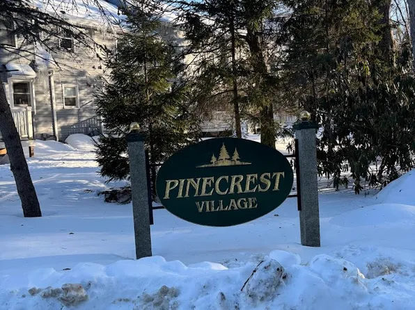 16 Pinecrest Vlg, Hopkinton, MA 01748