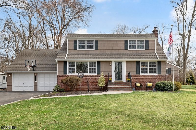 23 Highland Ave, Gillette, NJ 07933 | Zillow