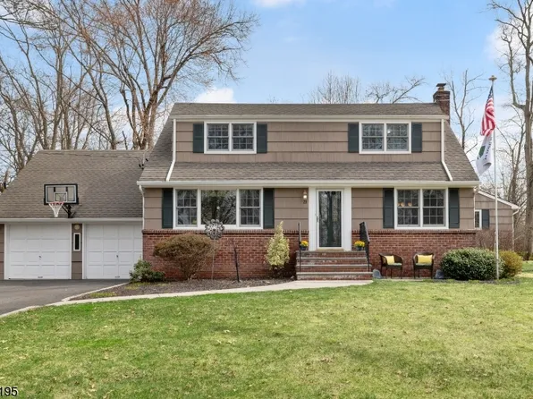 23 Highland Ave, Long Hill Twp., NJ 07933