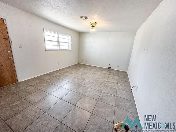 5th image of 408 W Rojo Dr