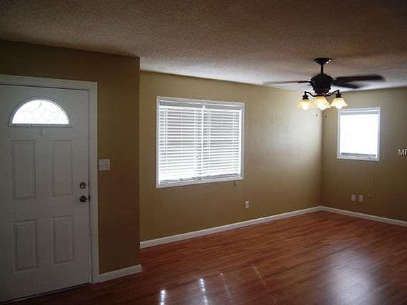 4th image of 720 Pinecrest Dr