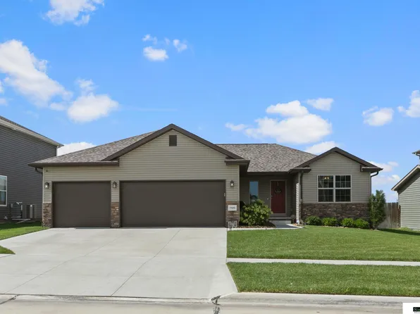 7325 N 9th St, Lincoln, NE 68521