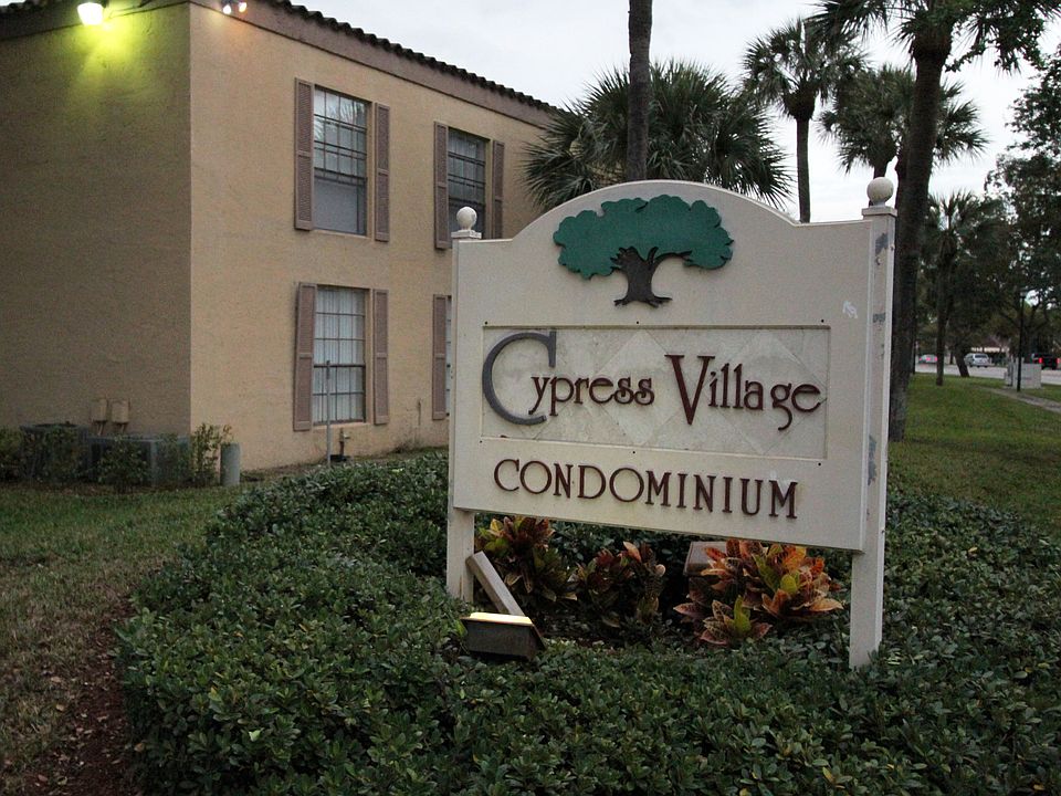 1st image of 7215 Miami Lakes Dr W APT A10