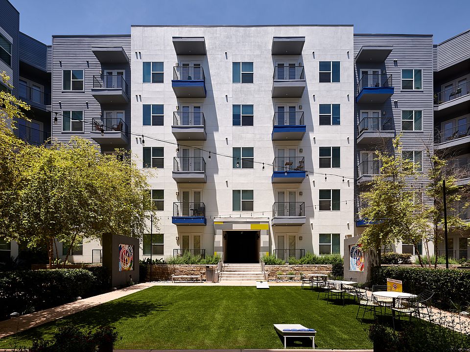 Building Photo 5