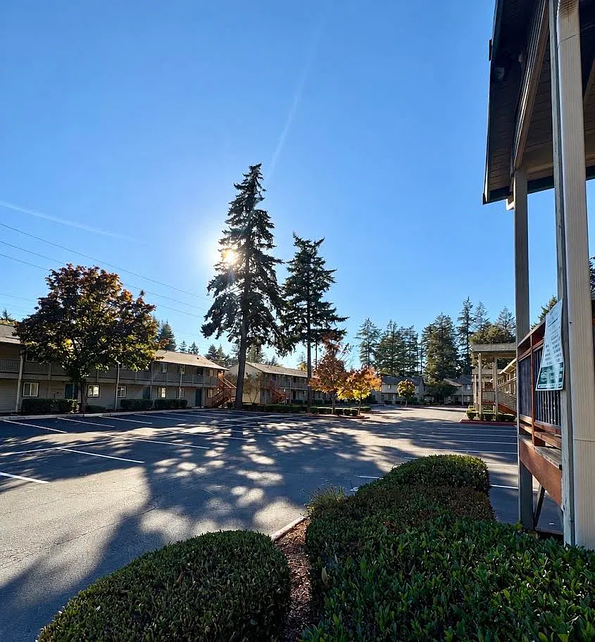 Rockwood Park Apartments — Photo 1