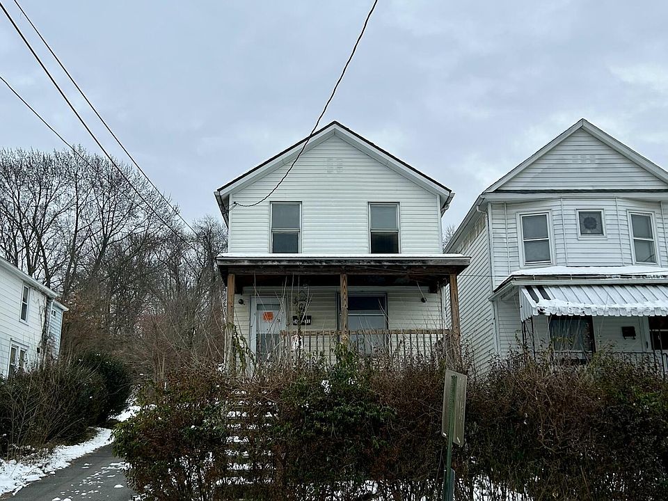 1st image of 1031 Spruce St