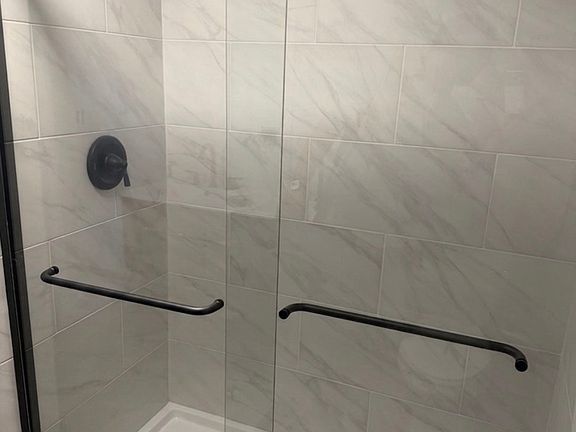 5th image of 721 Orwood Pl