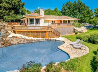 8918 Oak View Dr, Oakdale, CA 95361