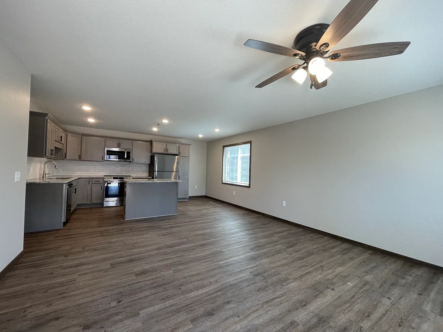 5514 Timber Trail - Unit 8 — Photo 2