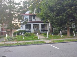 127 S Burnet St, East Orange, NJ 07018