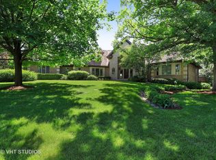 1740 Lakeview Ter, Libertyville, IL 60048