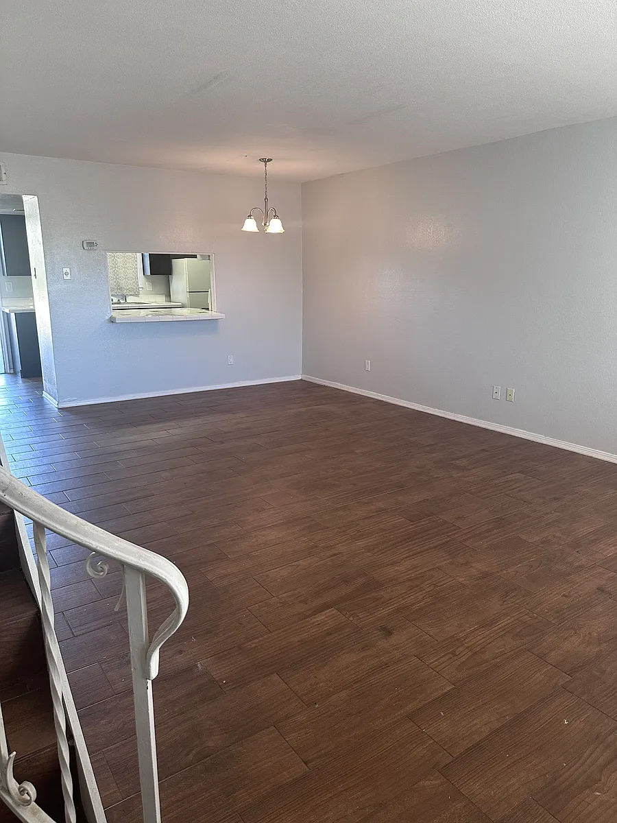 Building Photo - 6700 Escondido Dr #F8