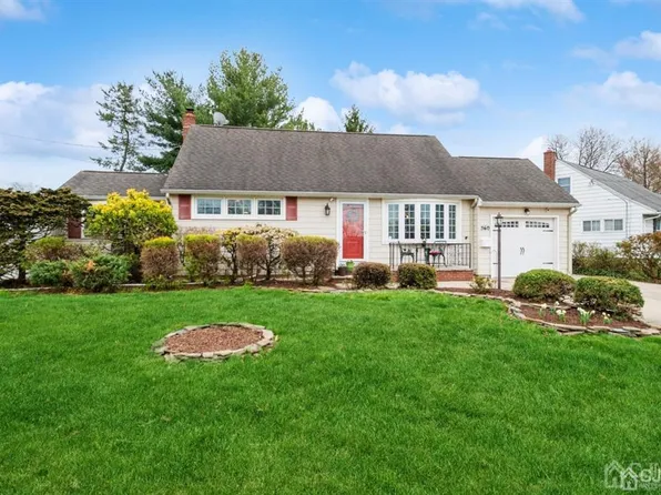 360 Colonia Blvd, Colonia, NJ 07067