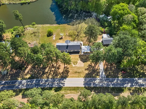 631 State Highway 39 S, Louisburg, NC 27549