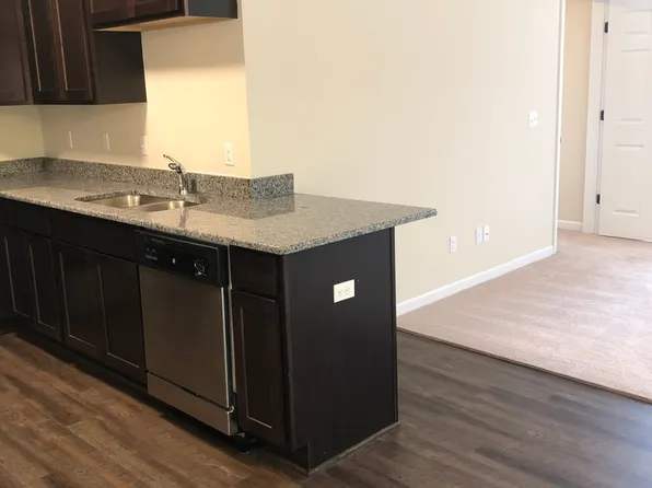 Downtown Shelby Manors, Inc., 8269-8331 Promenade Cir #8325, Utica, MI 48316