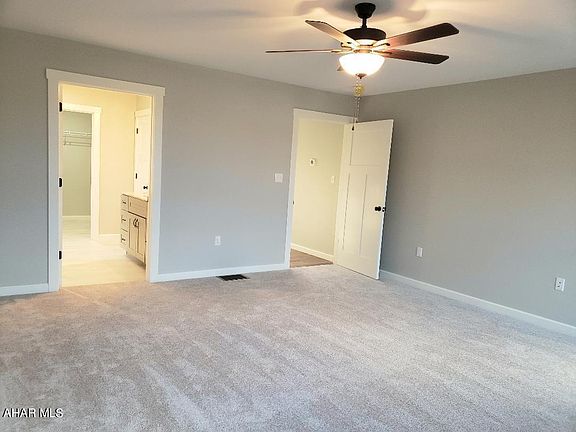 3rd image of 123 Houtz Dr