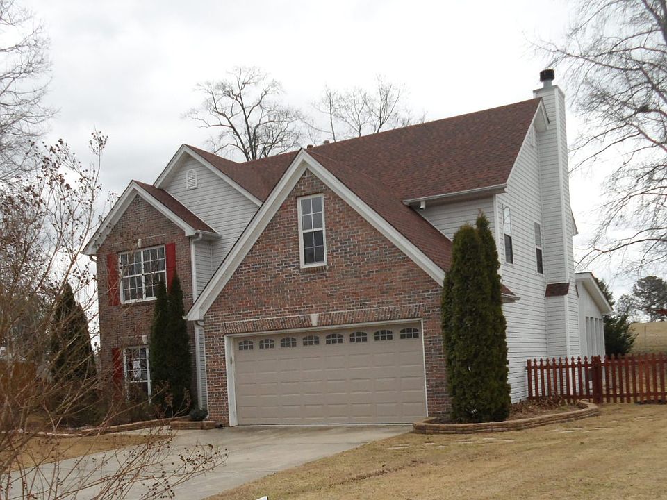 1st image of 824 Sunny Field Ln