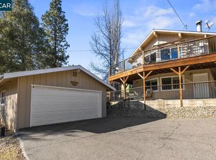 19560 Pleasantview Dr, Groveland, CA