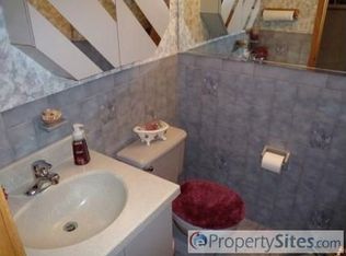 936 Madison Pl, Merrick, NY 11566