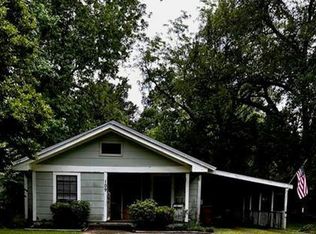 109 S Bluff St, Mount Olive, MS 39119