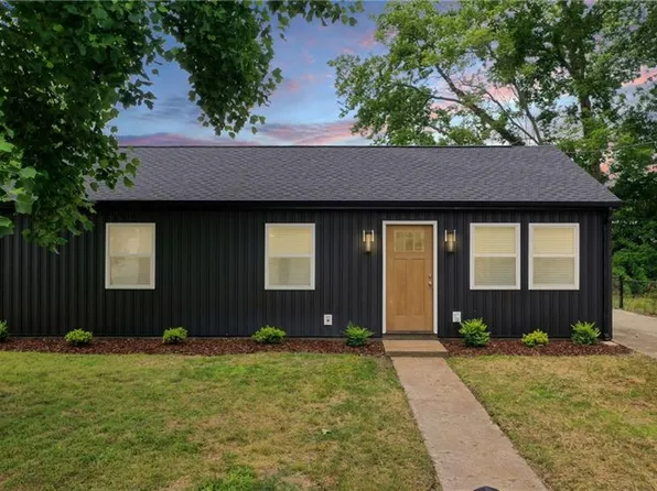 1807 Rawood Dr, Hampton, VA 23663